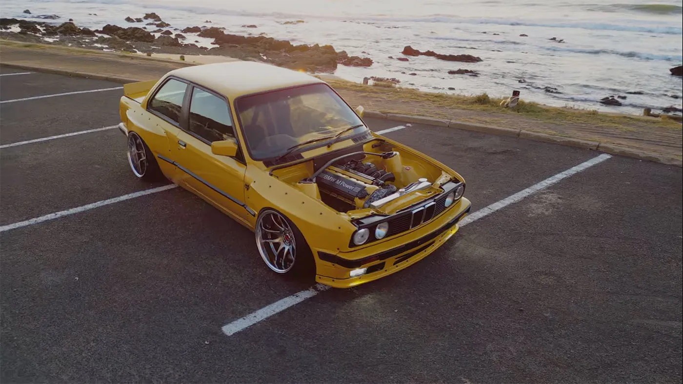 S50-Powered BMW E30 by Race-Art SA