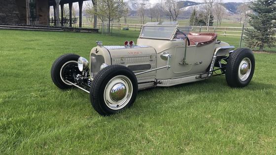 1923 Ford Custom Roadster by Al and John Stone
