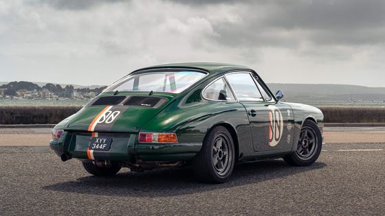 KAMM 912c Porsche Restomod: Lightweight with Modern Upgrades
