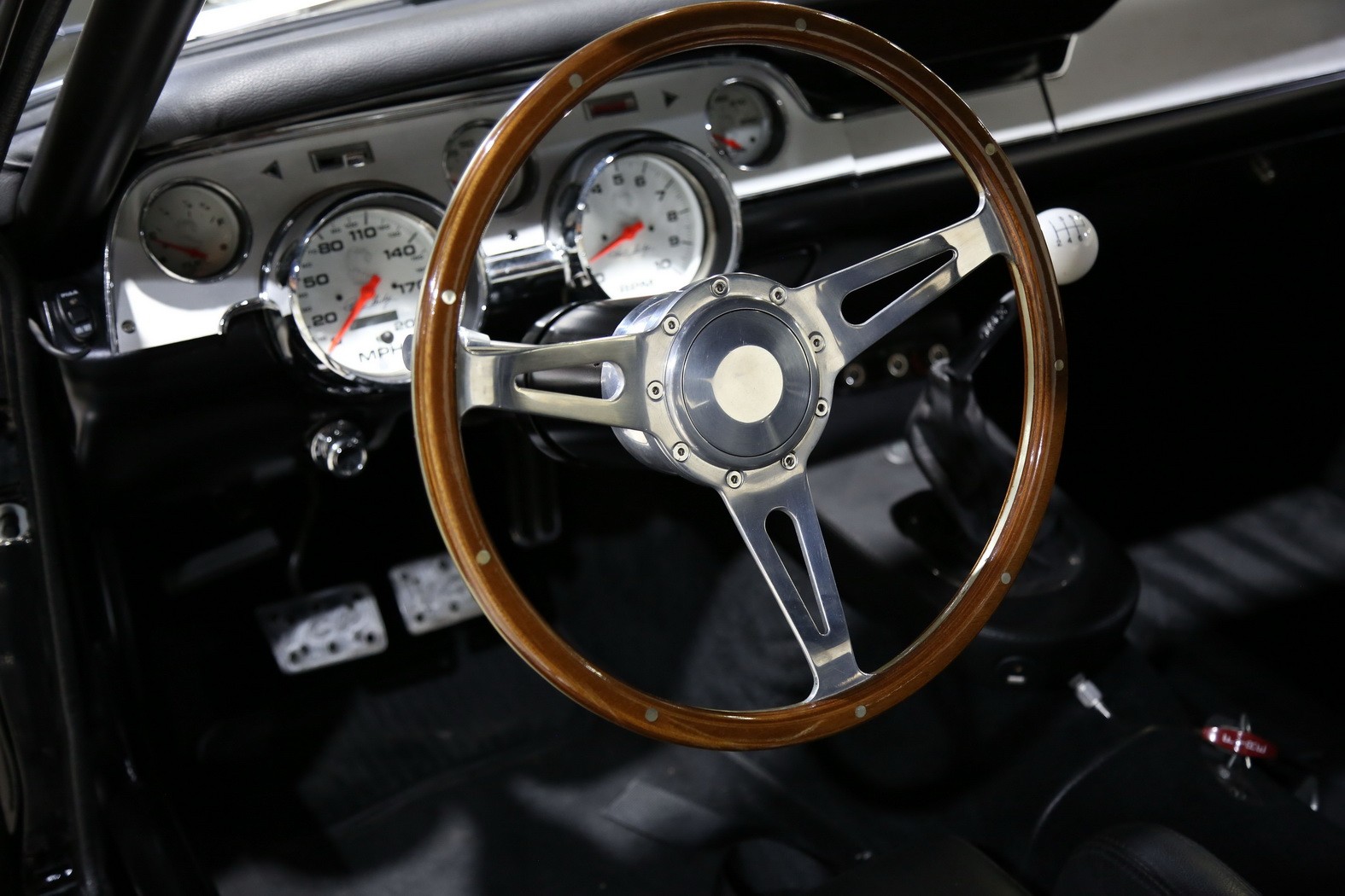 800hp Twin-Turbo V8 1968 Ford Mustang Fastback
