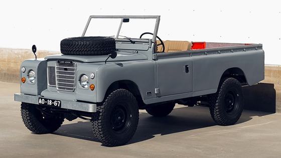 Minimalist Restomod 1973 Land Rover Series III Pickup