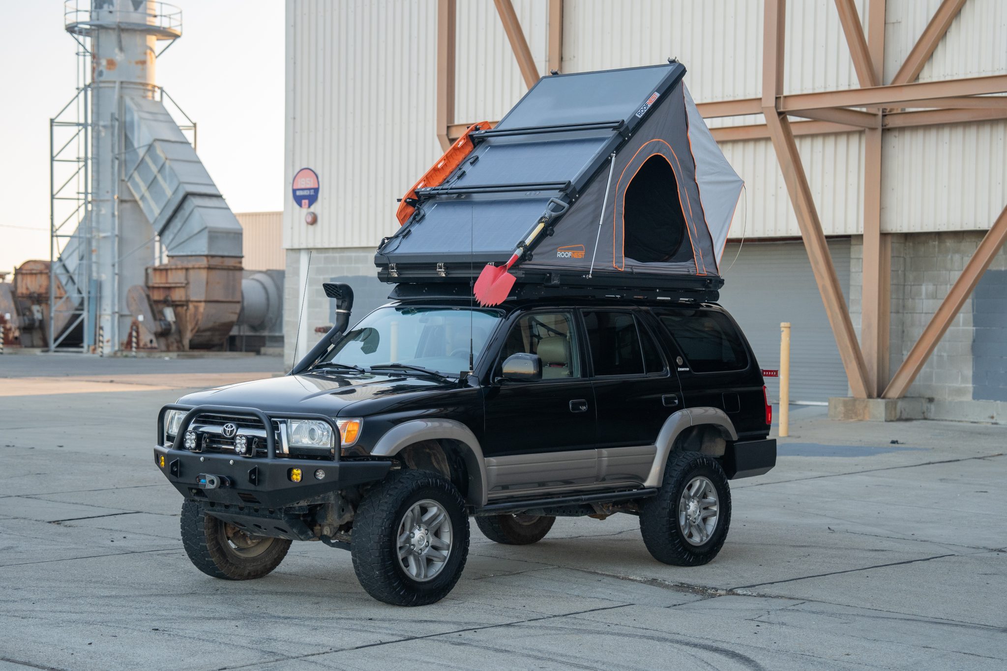 Overland-Modified 2000 Toyota 4Runner Limited