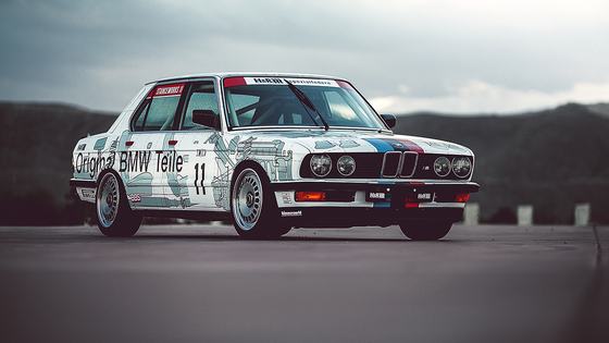 1984 BMW E28 M5 by Mike Burroughs