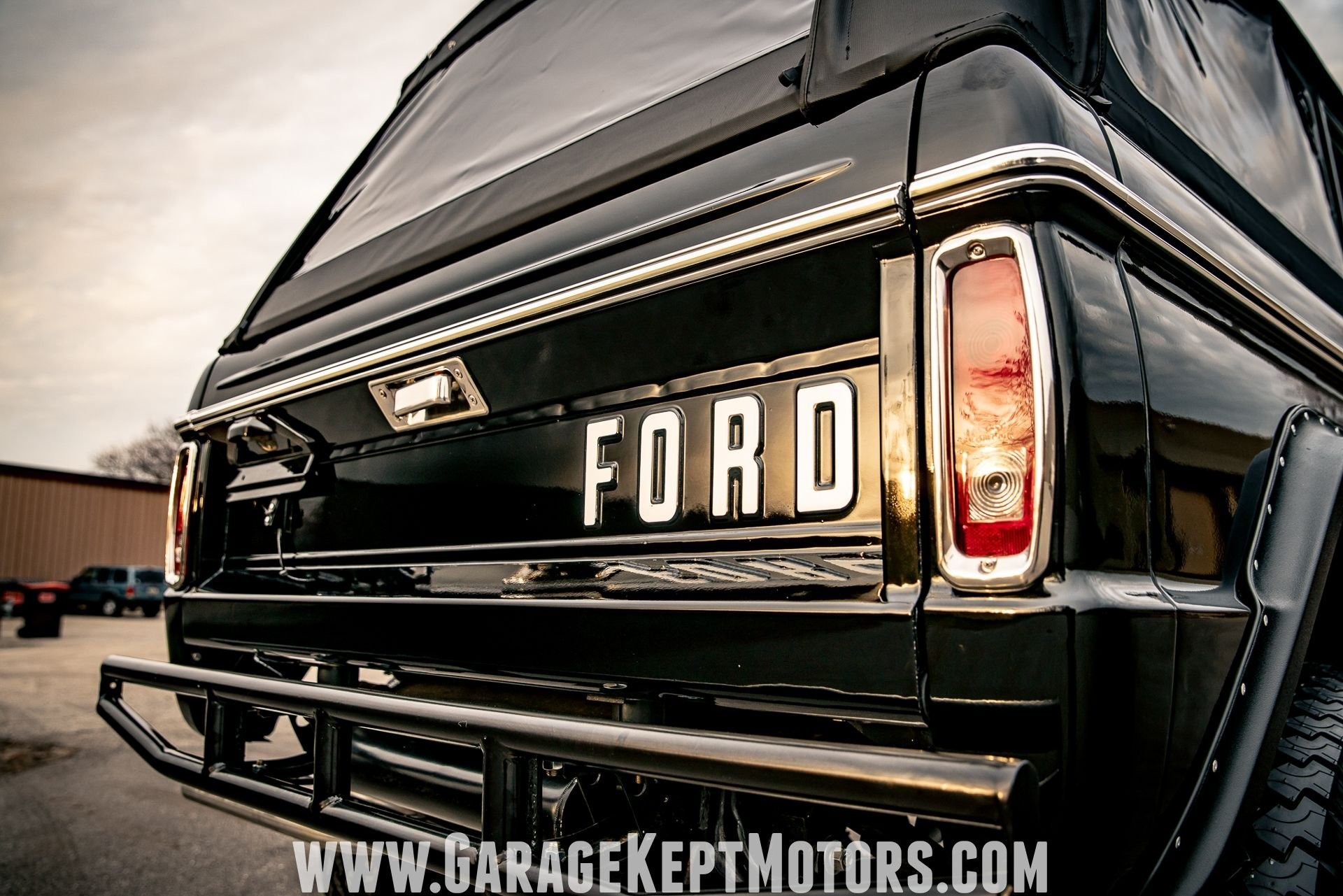 Crate 351ci V8 1968 Ford Bronco Restomod