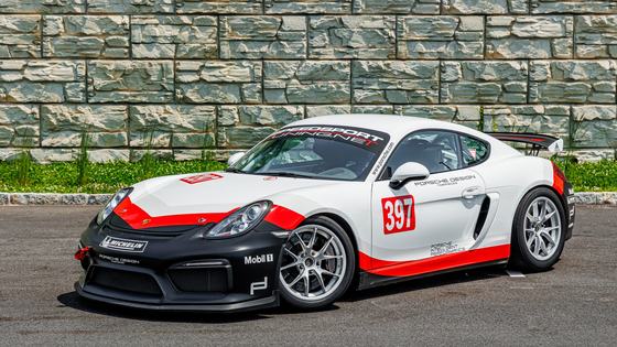 2016 Porsche Cayman GT4 Clubsport