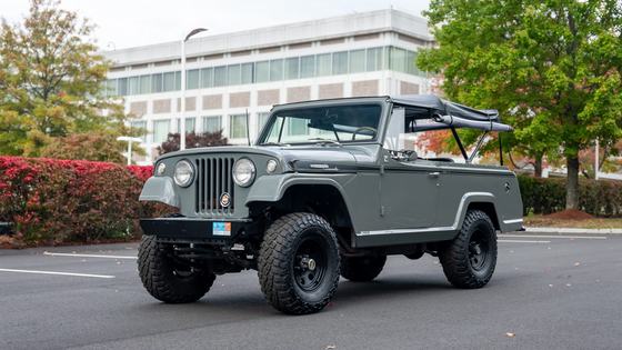 Modified 1968 Jeep Jeepster Commando V6