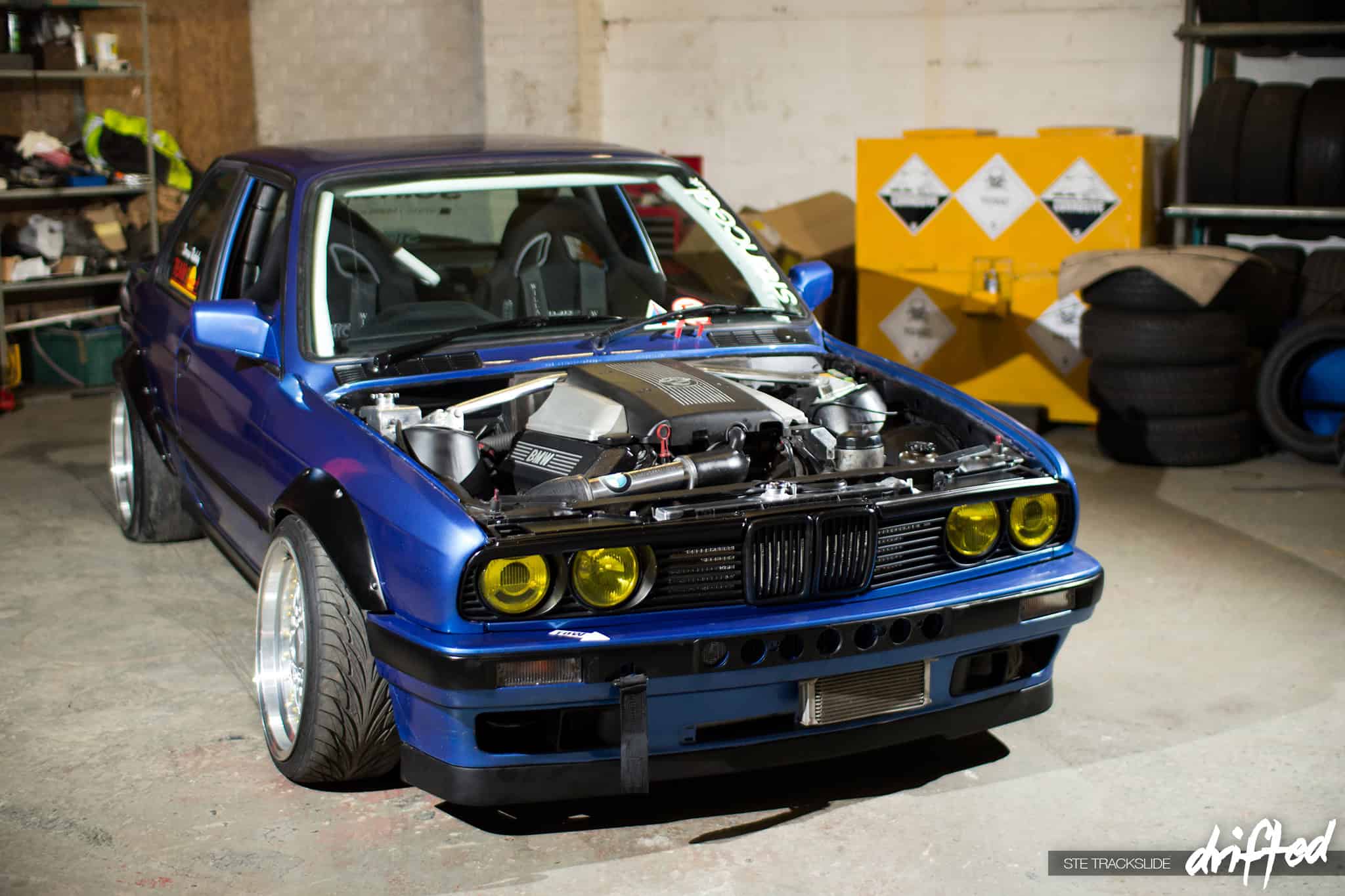 V8-Powered BMW E30 Drift Car