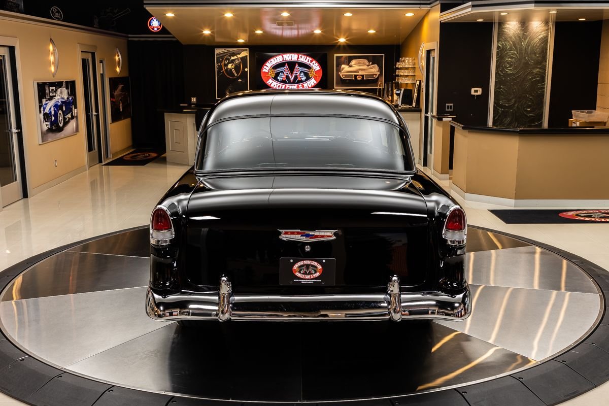 727hp 9.4L Big-Block 1955 Chevrolet 150