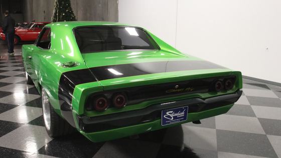 572 HEMI-Powered 1970 Dodge Charger R/T Restomod