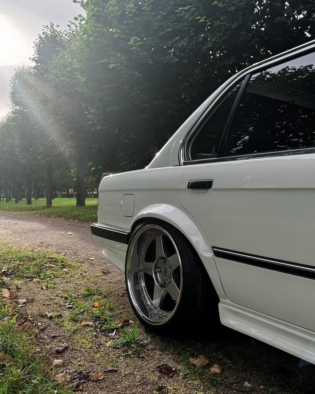 Zender BMW E30