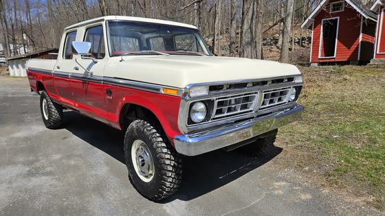 1976 Ford F-250 Custom Highboy Crew Cab 4x4